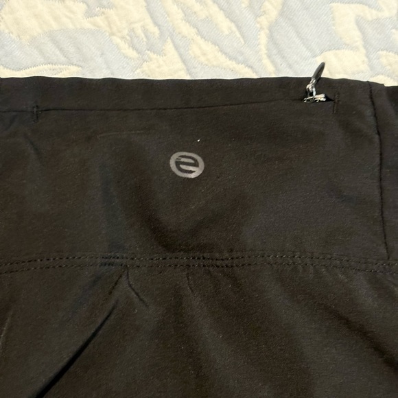 eTonic Tennis Skirt Pleated Flare Detail M with Secure Zip Pocket - Picture 2 of 6